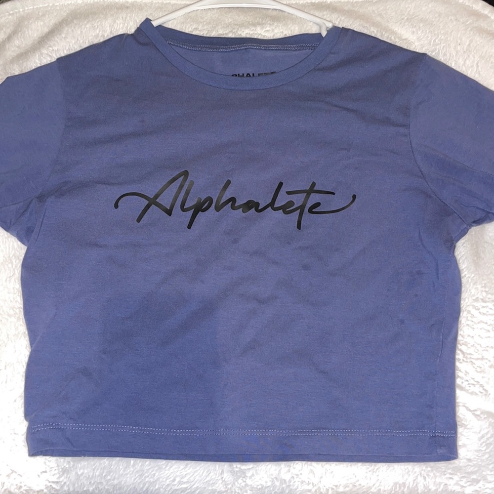 Alphalete Fitted Signature Crop Top